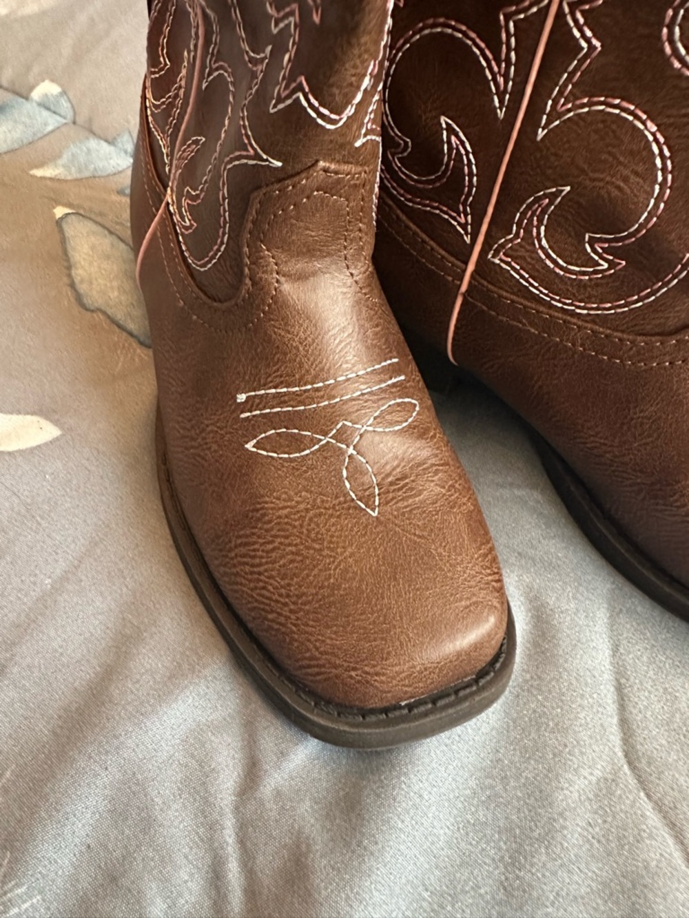 Like New Wonder Nation Brown Girls Western Boots w/Pink Trim Sz 13 - Picture 5 of 11